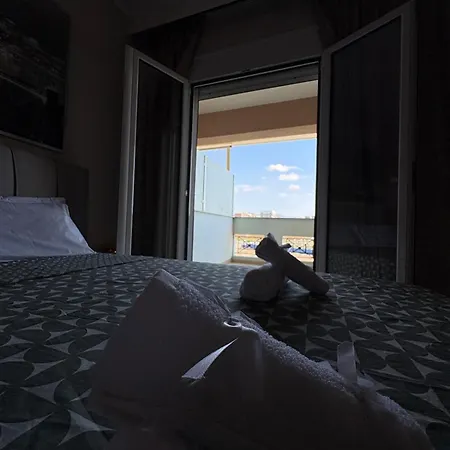 Lägenhet Kazas House